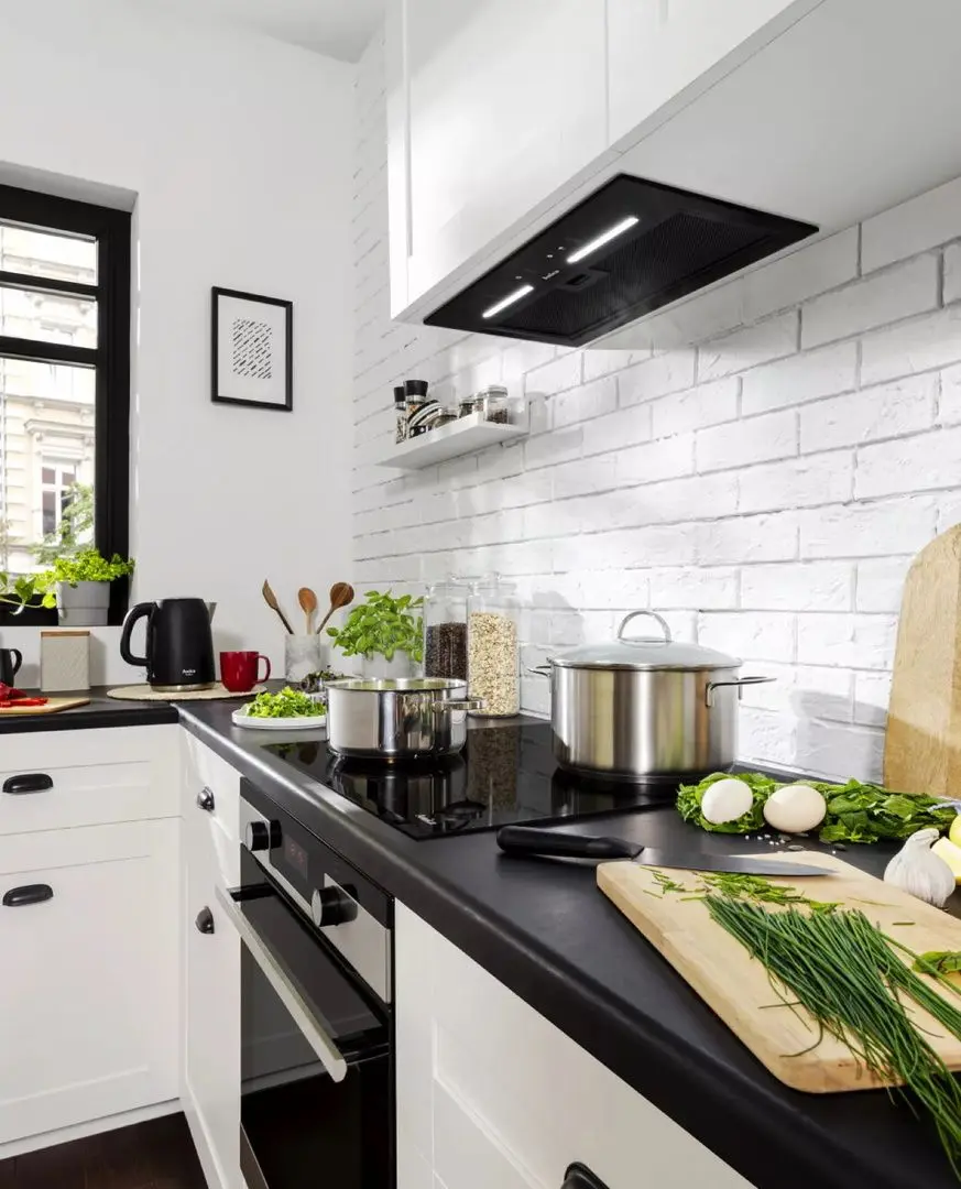 Встраиваемая вытяжка Hansa OMP6553BGH (Black)