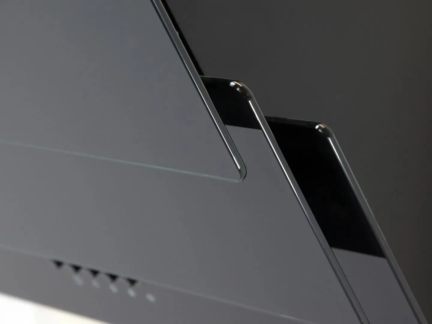 Hota Berdsen BT-212 (Black)