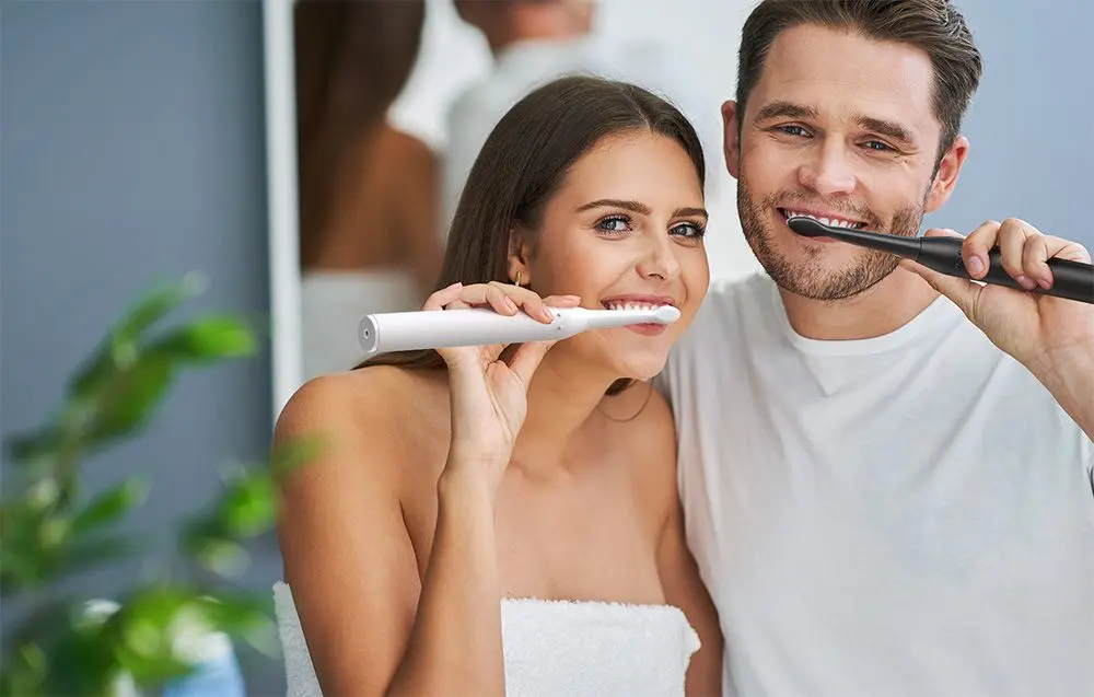 Комплект электрических зубных щеток Bitvae D2 (White/Black) - 6