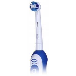 Электрическая зубная щетка Braun Oral-B Advance Power DB4010 (Blue) Thumb
