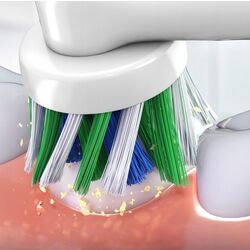 Periuta de dinti electrica Braun Oral-B Vitality Pro Cross Action Protect X Clean D103.413.3 (Blue) Thumb