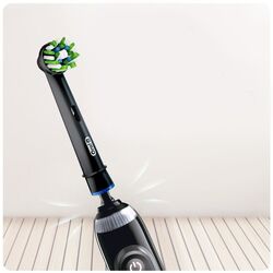 Насадки для электрической зубной щетки Oral-B CrossAction EB50 (Black) Thumb