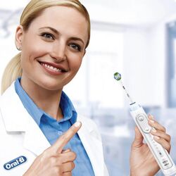 Rezerve pentru periuta electrica Oral-B Precision Clean EB20RB-10 (White) Thumb