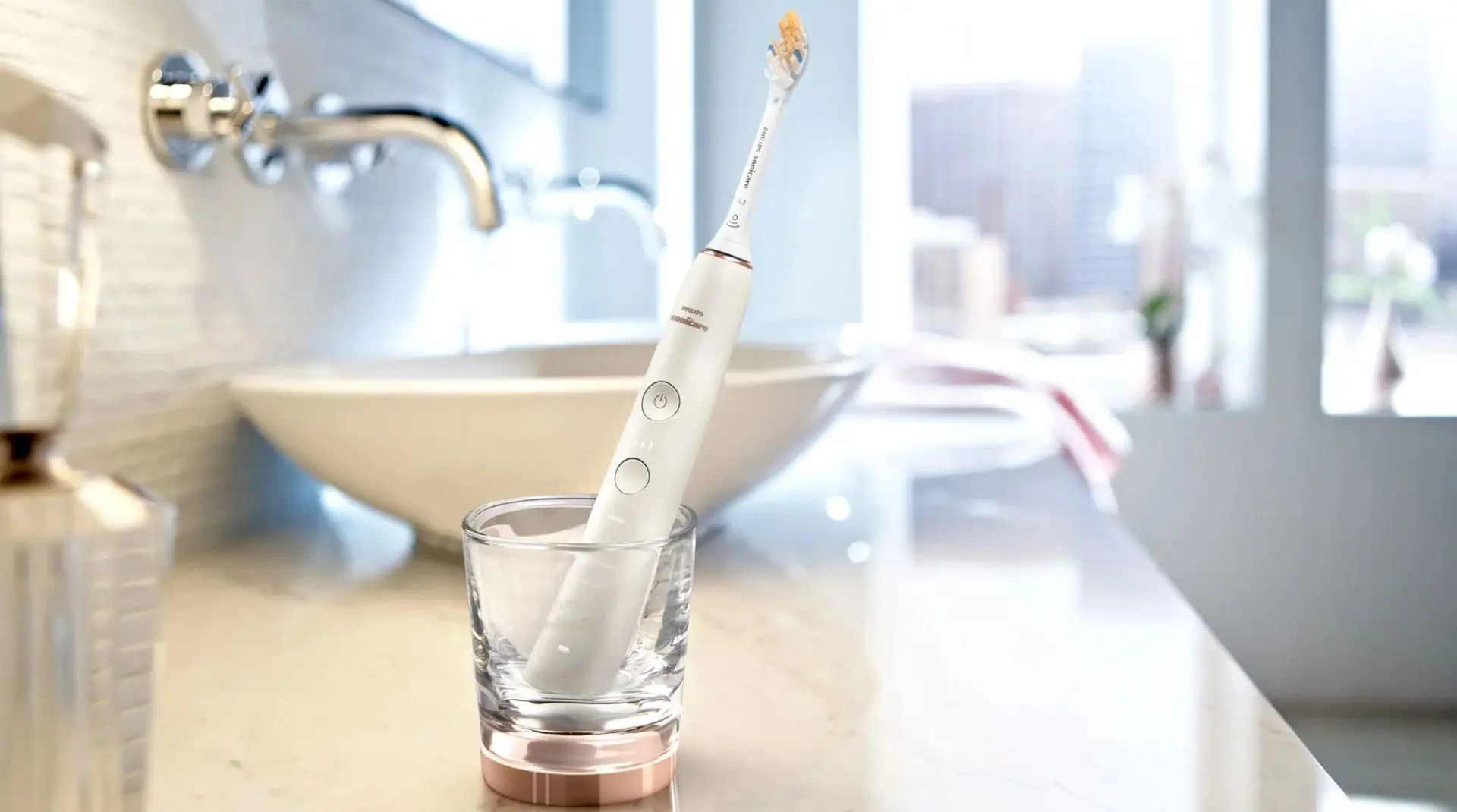 Электрическая звуковая зубная щетка Philips DiamondClean HX9911/23 (White)