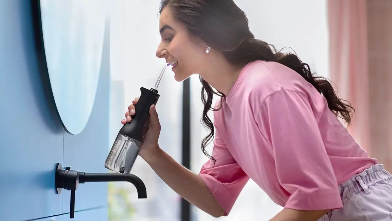 Irigator Philips HX3826/33 (Black)