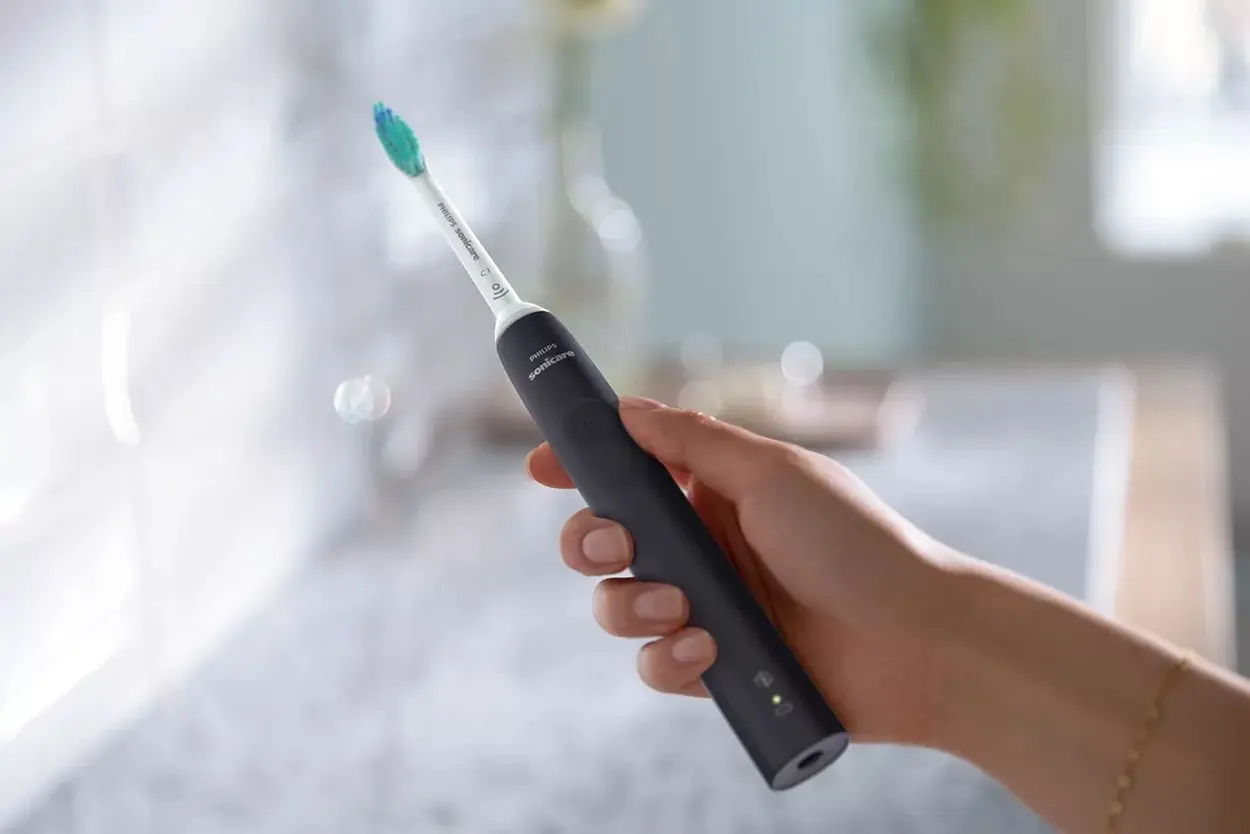 Periuţă de dinţi sonică Philips Sonicare HX3673/14 (Black)