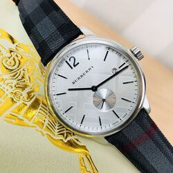 Наручные часы Burberry Classic Round BU10008 (Black/Silver) Thumb