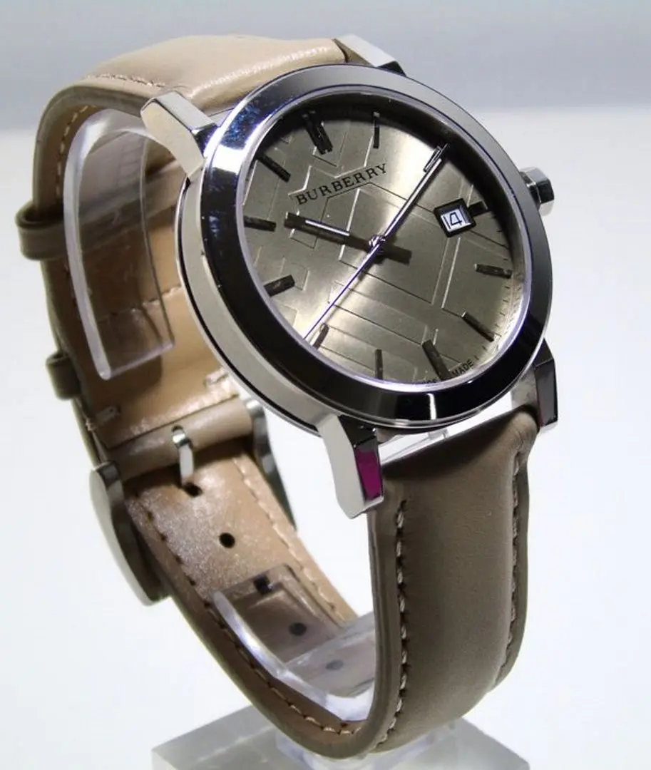 Наручные часы Burberry The City BU9010 (Beige/Silver) - 4