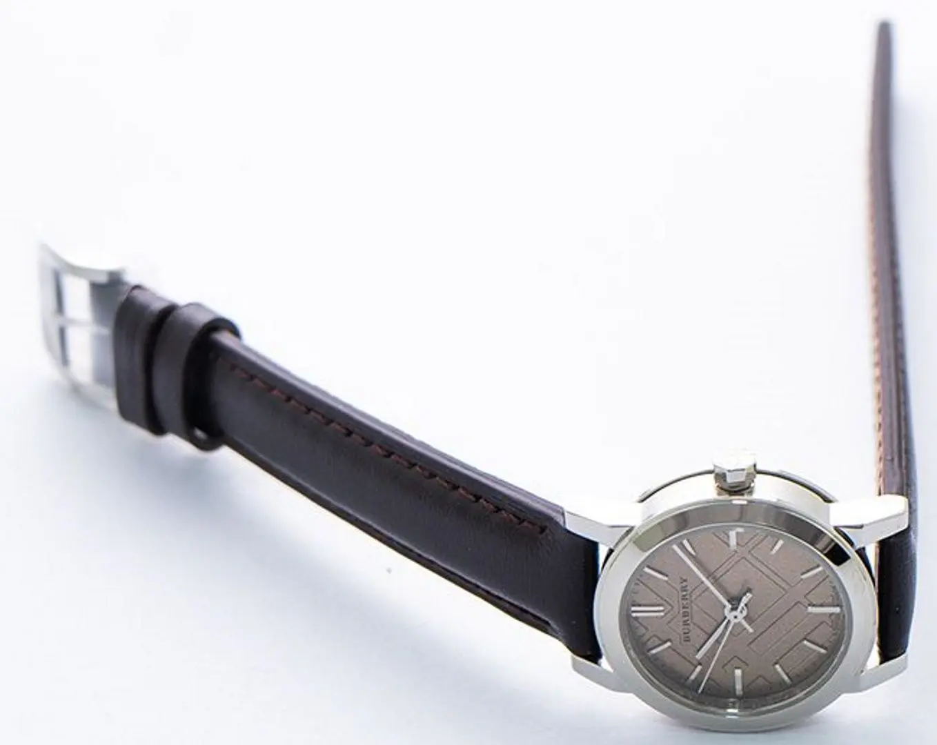 Наручные часы Burberry The City BU9208 (Dark Brown/Silver) - 2