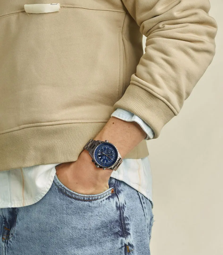 Ceas de mana Casio Edifice EF-527D-2A (Silver/Blue)