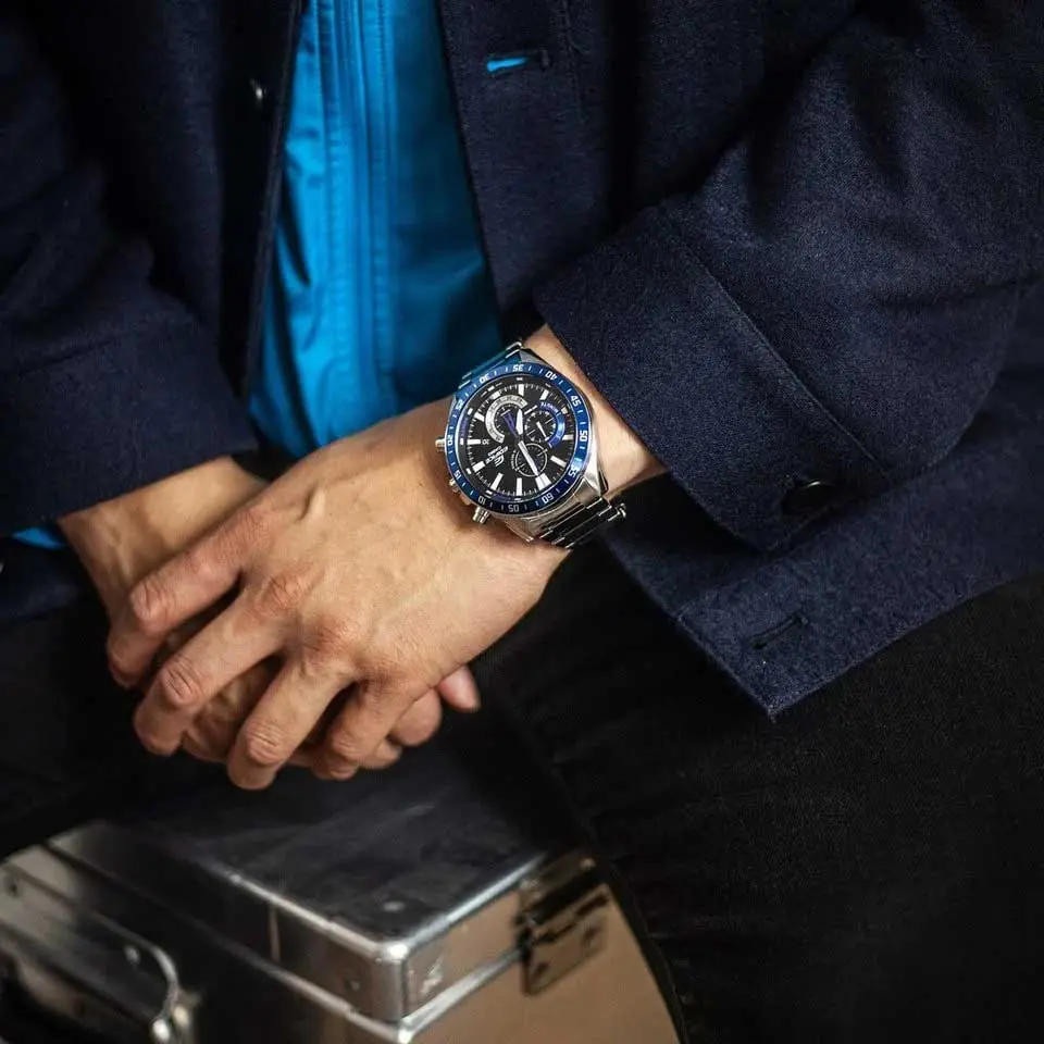 Ceas de mana Casio Edifice EFV-620D-1A2 (Silver/Black/Blue)