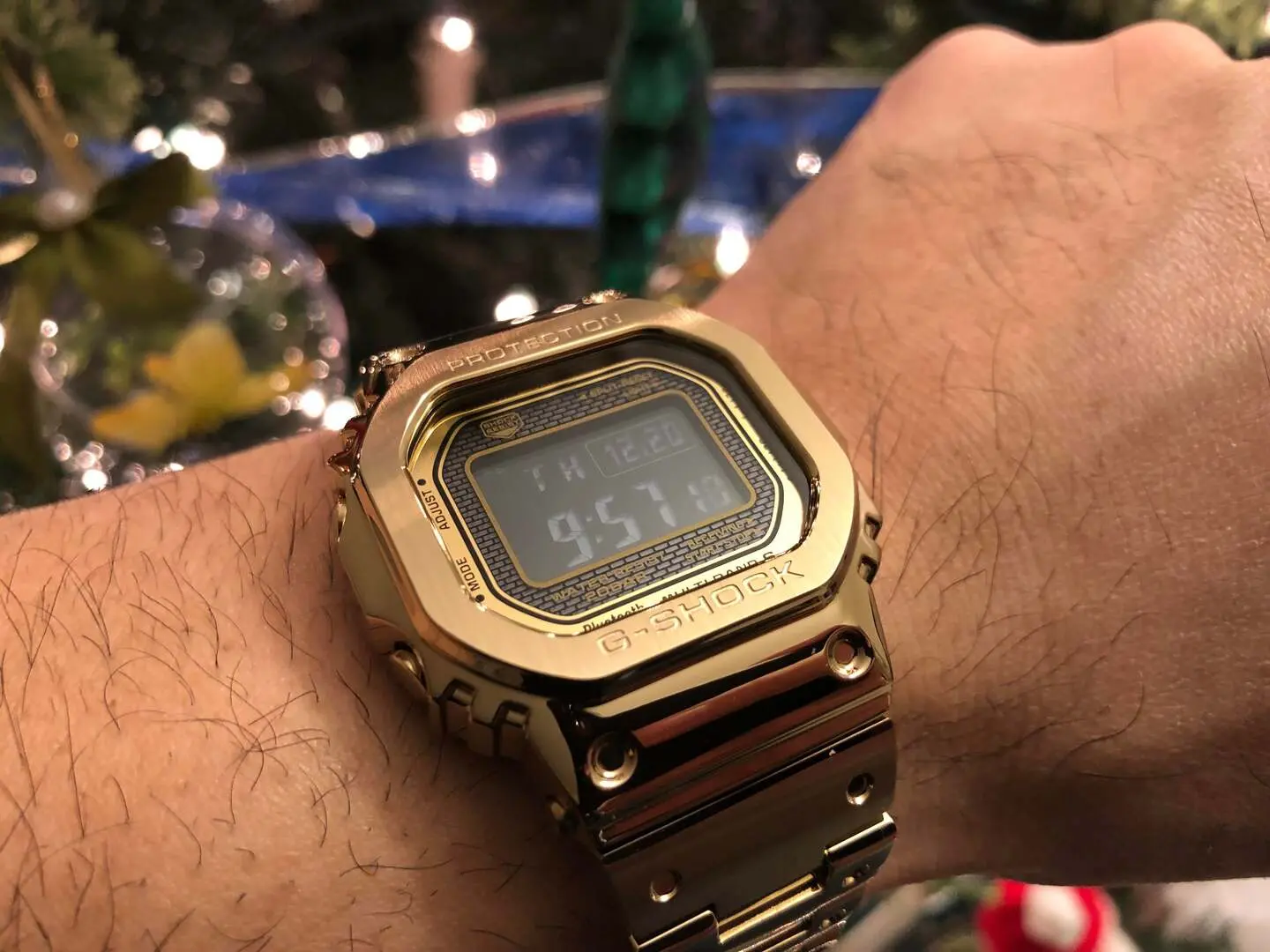 Ceas de mana Casio G-Shock GMW-B5000GD-9 (Yellow/Black)