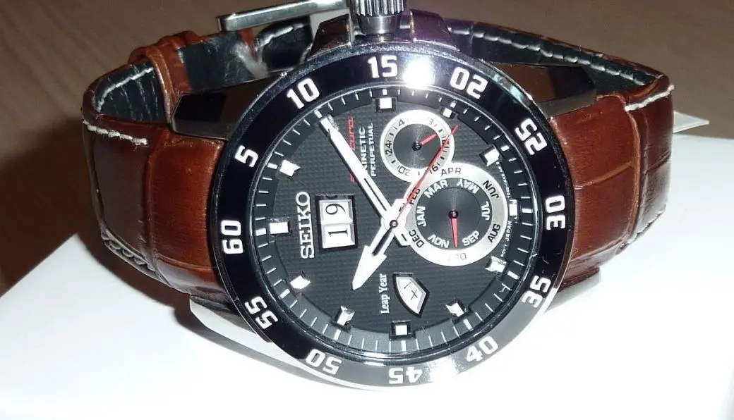 Ceas de mana Seiko Sportura SNP055P2