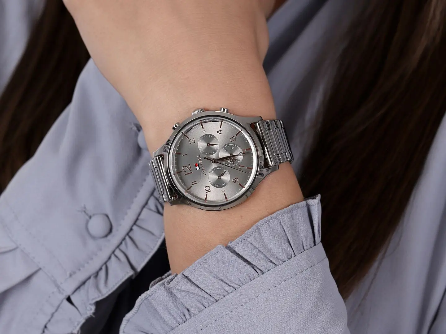 Наручные часы Tommy Hilfiger Emmy 1781871 (Silver) - 3