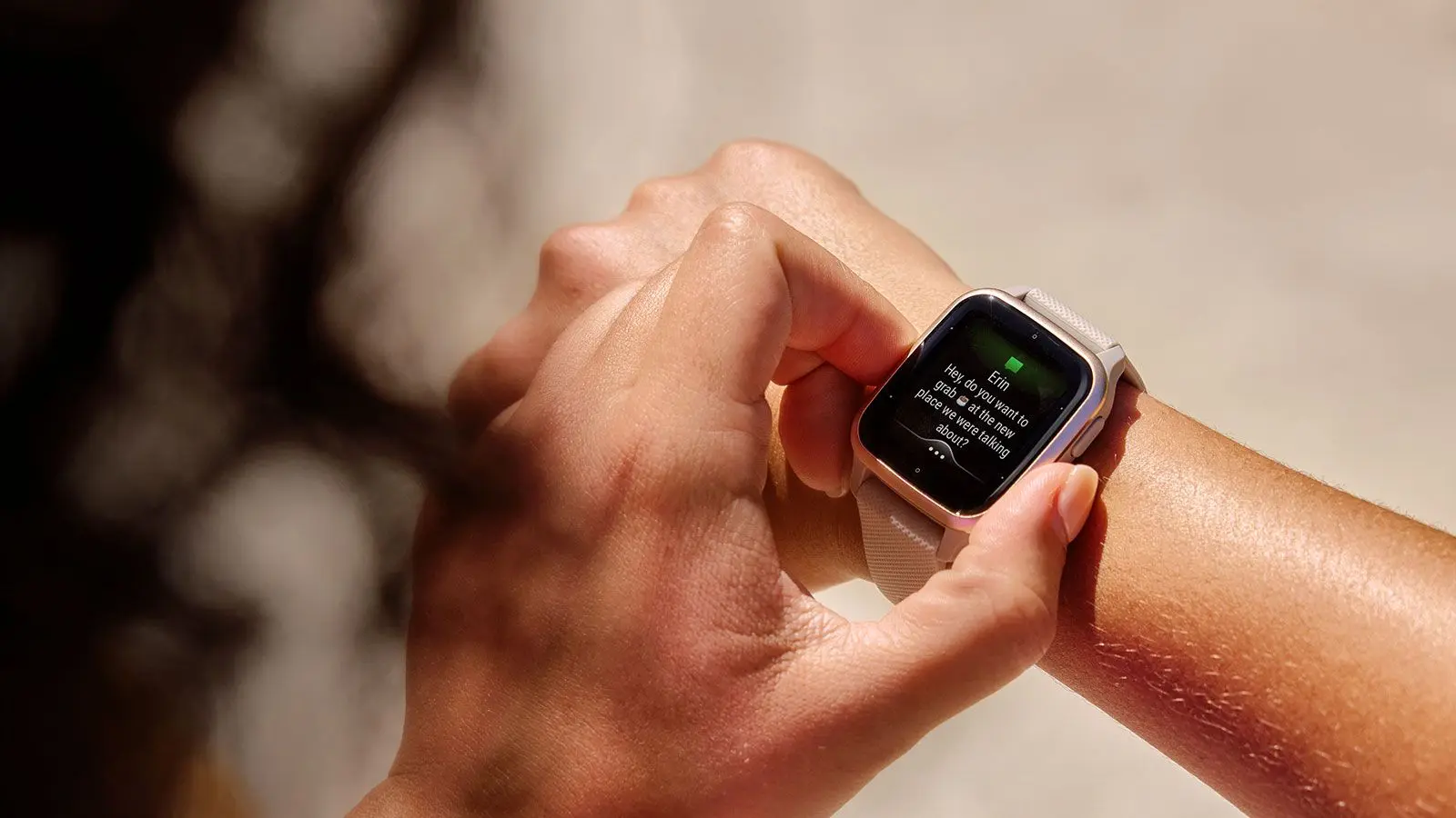 Ceas intelegent Garmin Venu Sq 2 Music Edition (Cream Gold)