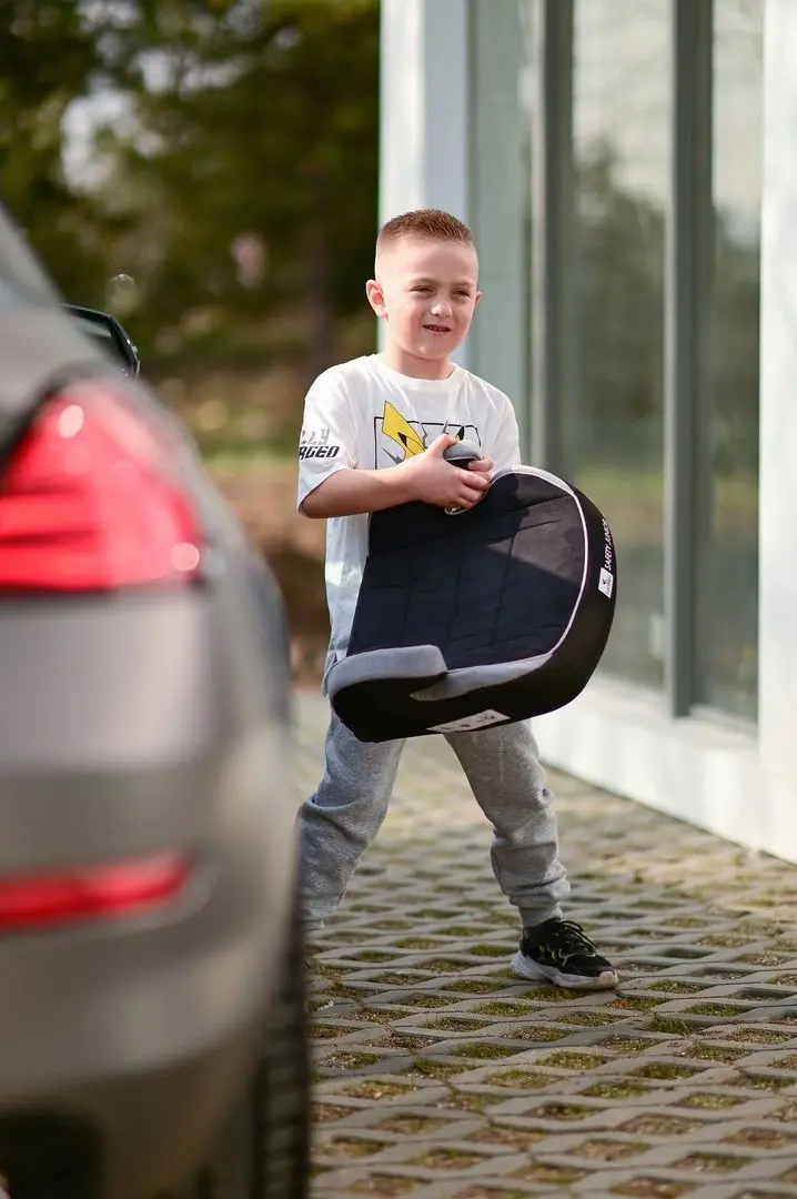 Автокресло Bertoni (Lorelli) Safety Junior Fix (Black) - 4