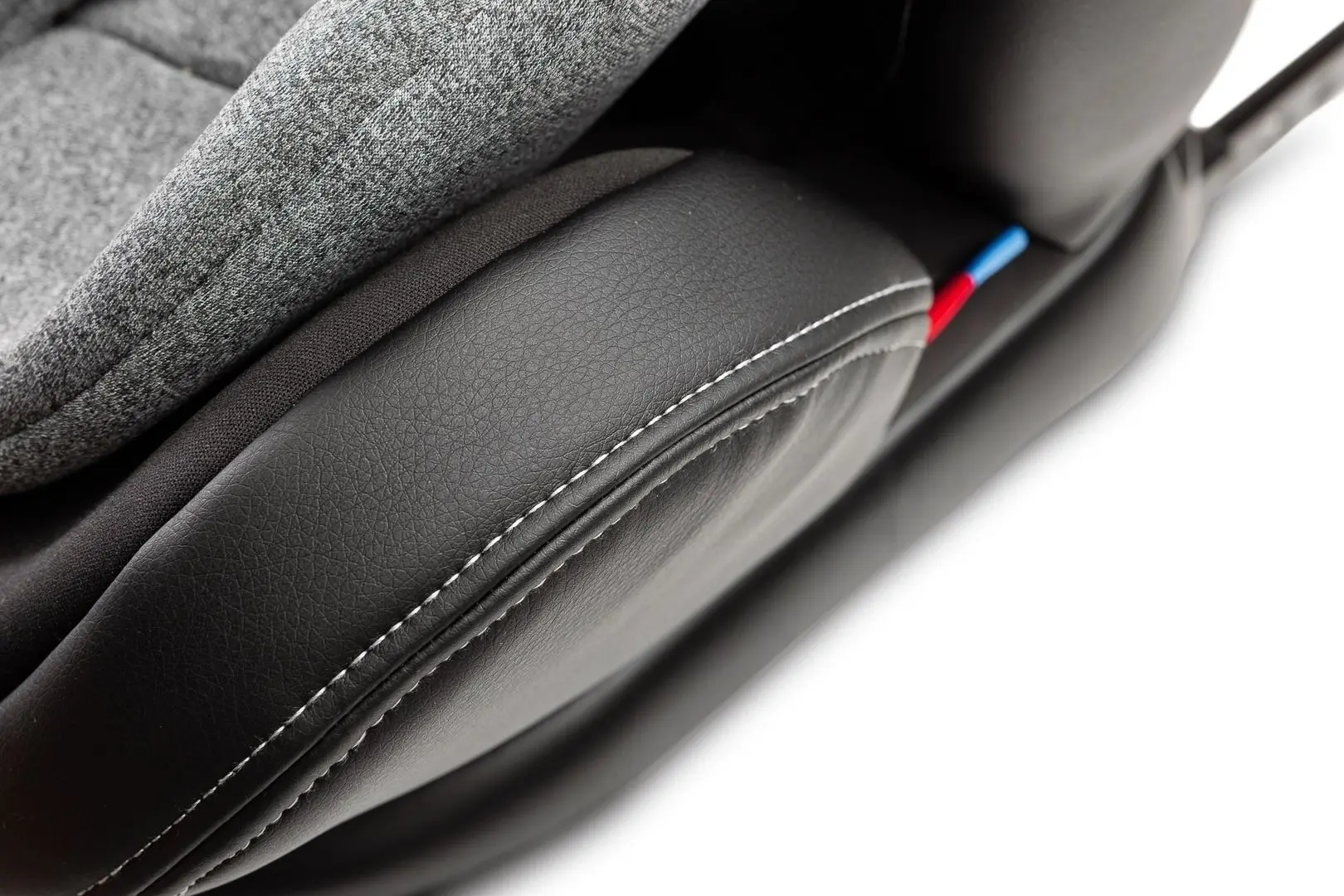 Автокресло Caretero Mundo (Grey)