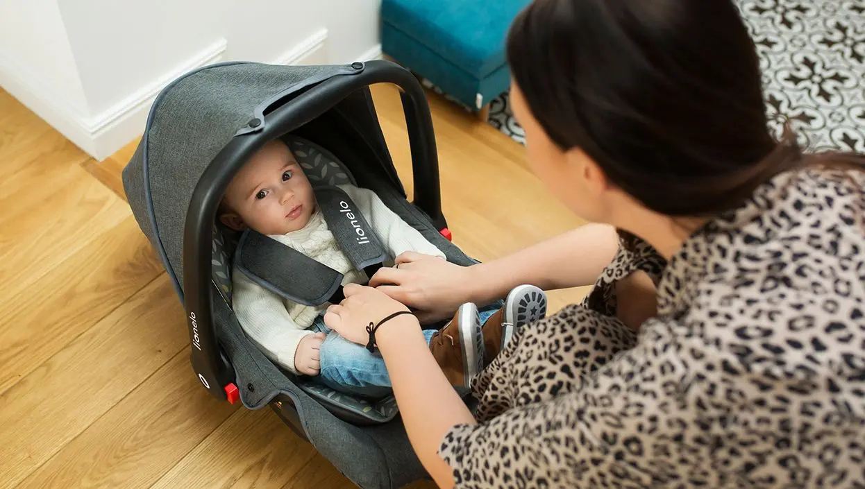 Scaun auto Lionelo Noa Plus (Sand)