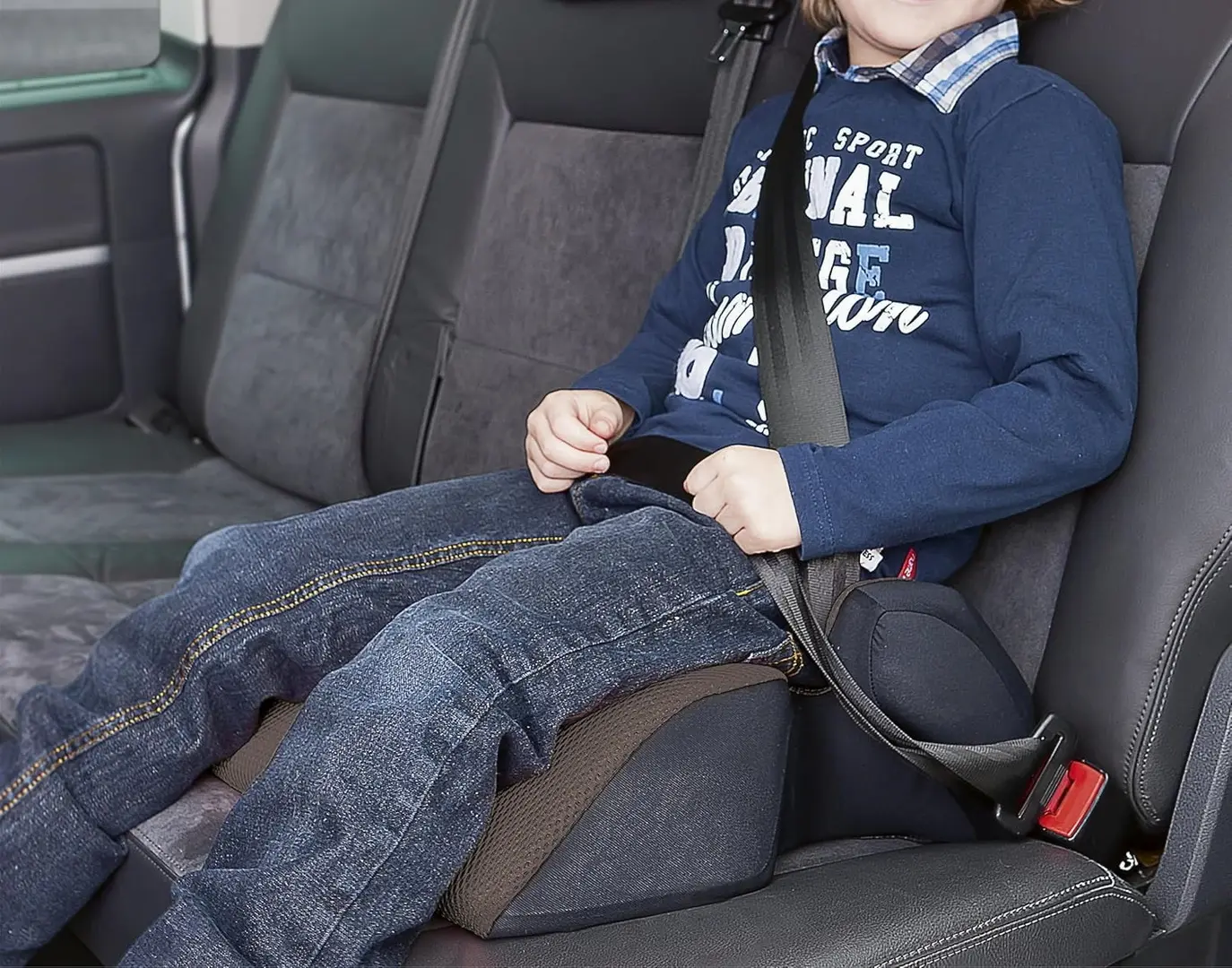 Автокресло Walser 15014 (Dark Grey/Black) - 4