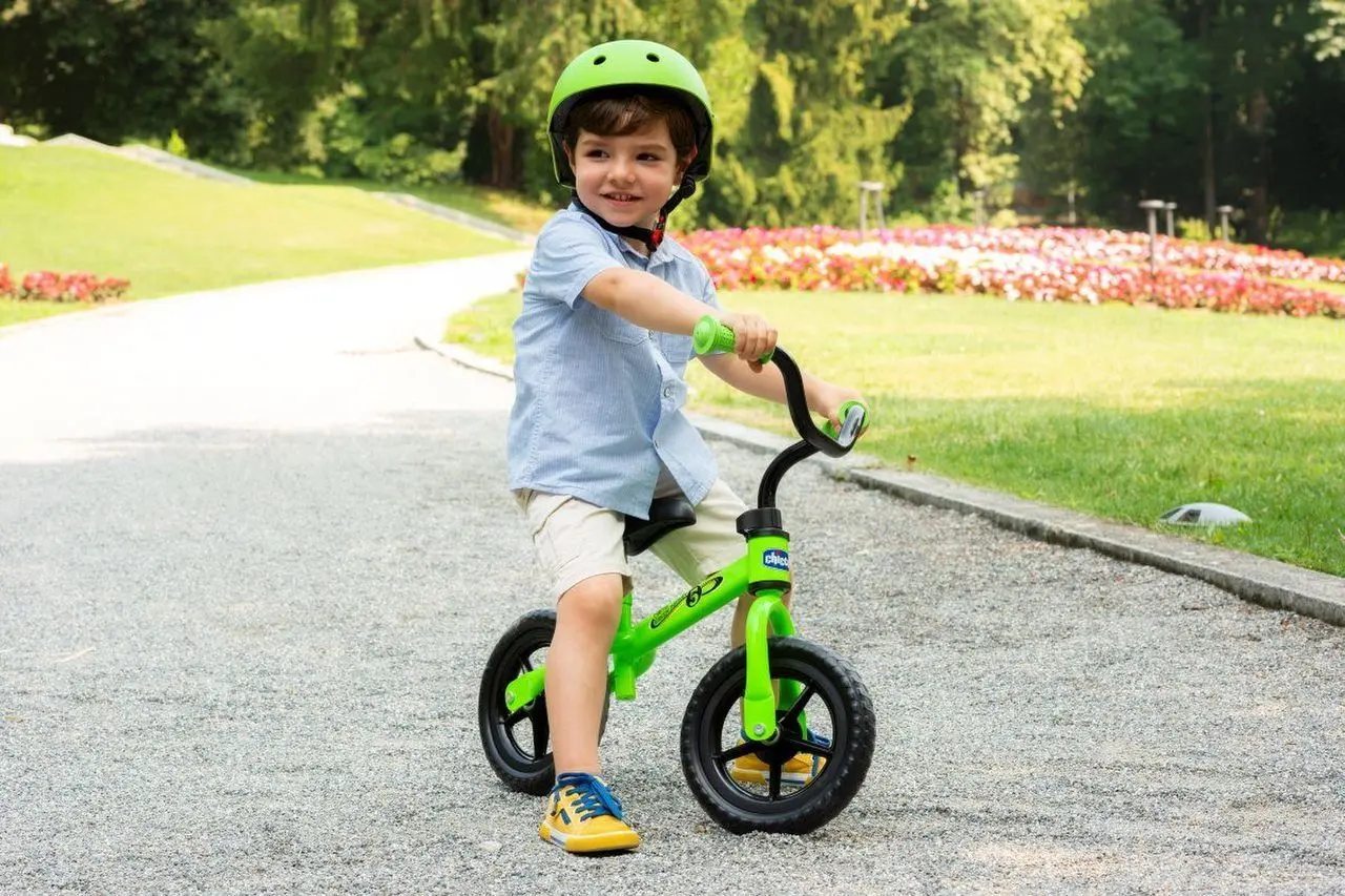 Беговел Chicco Green Rocket 171605 (Green/Black) - 3