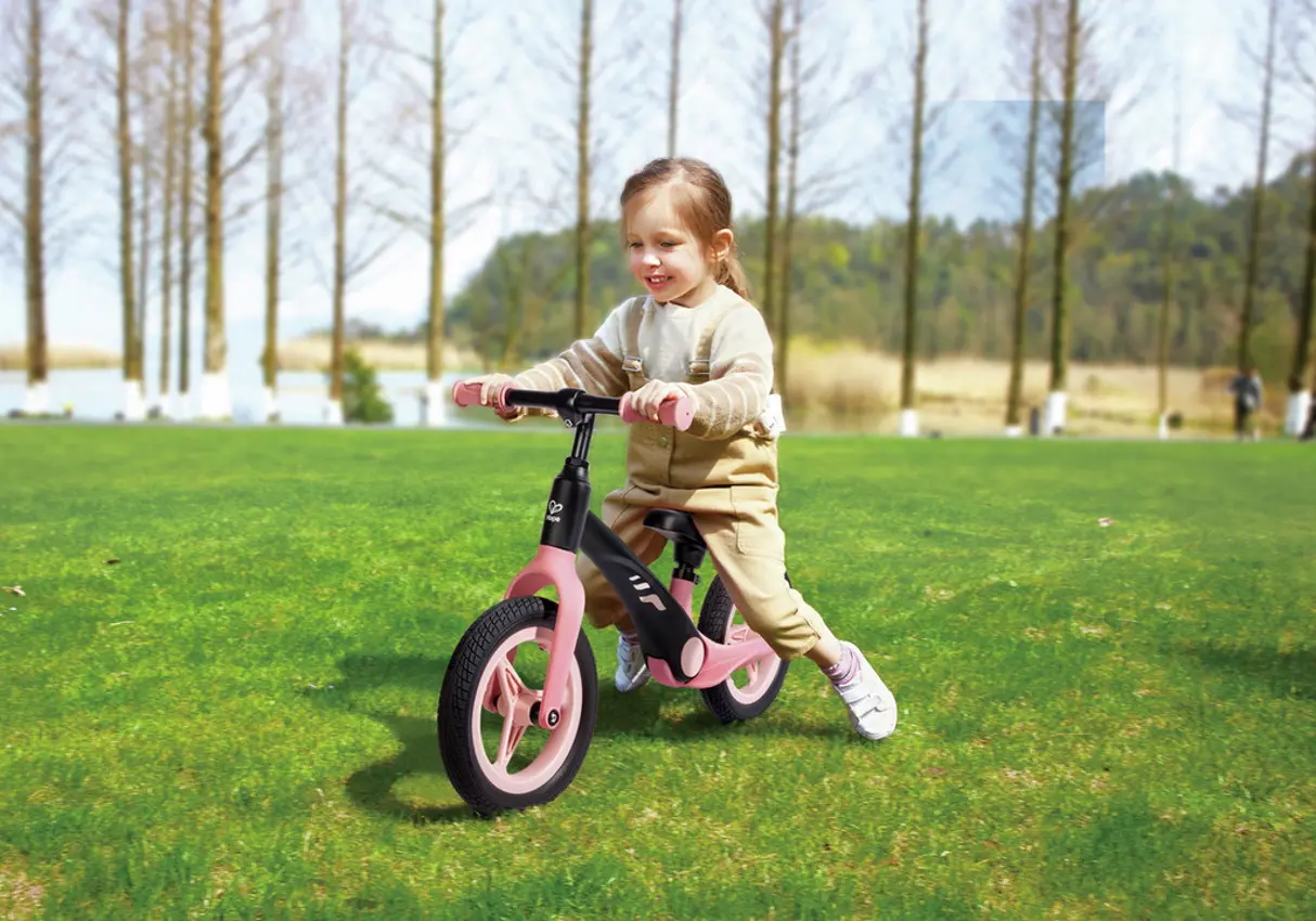Bicicletă fără pedale Hape Learner Balance Bike E1209 (Pink/Black)