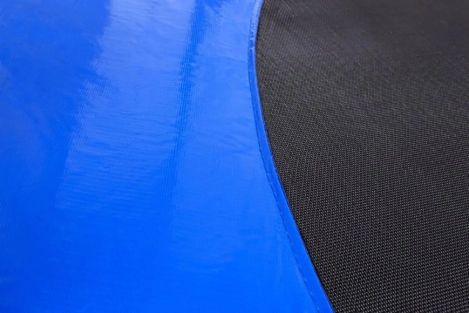 Trambulina cu plasa de protectie Action One High Quality 5751 244cm (Black/Blue)