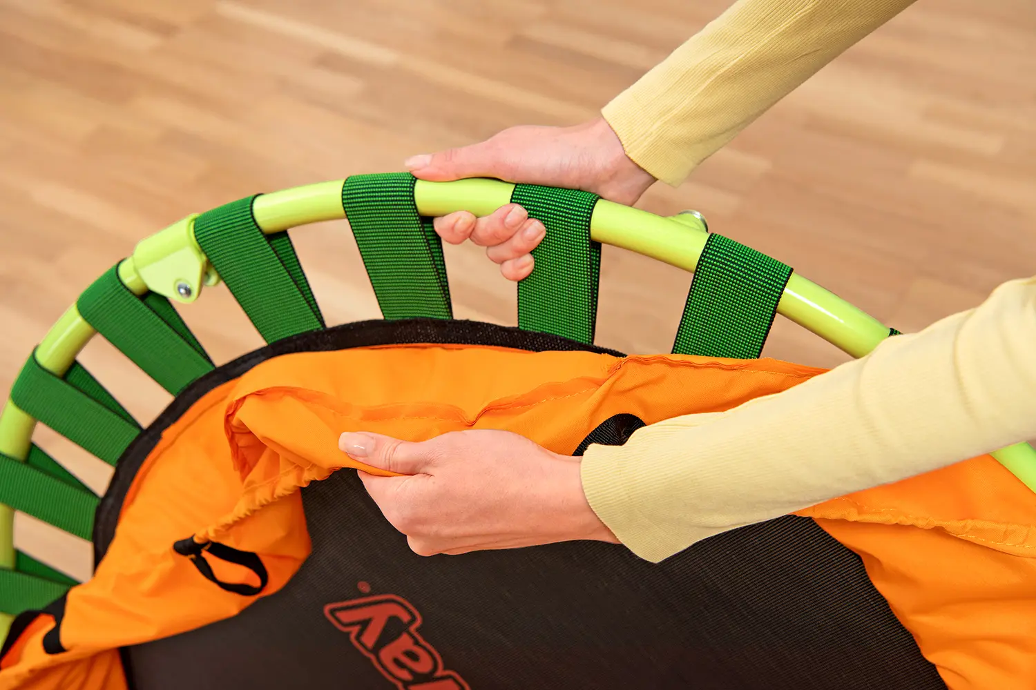 Trambulina Bestway WonderJump 59100BW (Multicolor)