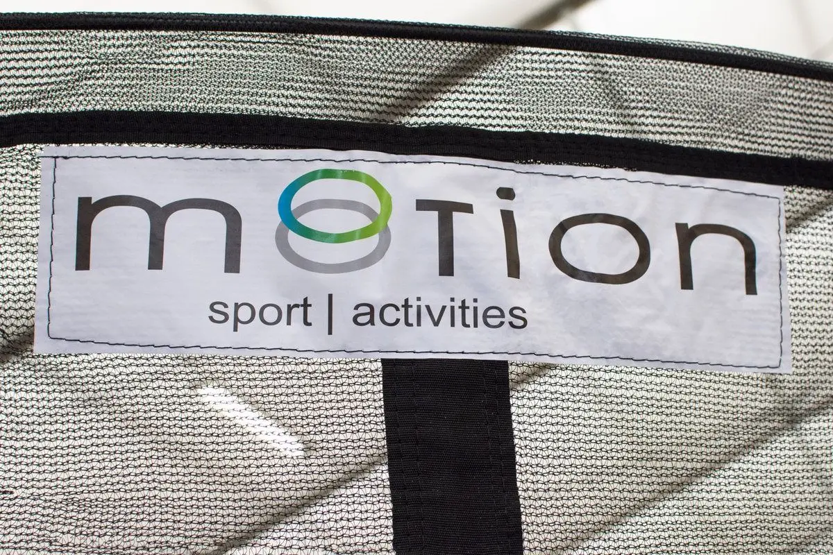 Trambulina cu plasa de protectie Jumi Motion OM-710214 244 cm (Black/Grey)