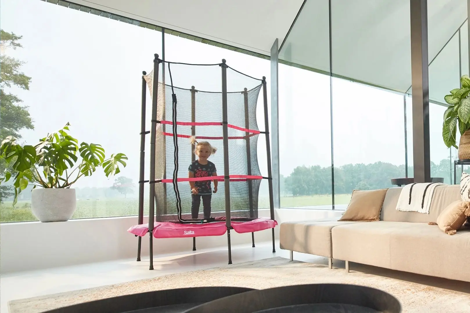 Батут с защитной сеткой Salta Junior 5426P 140 cm (Pink) - 5