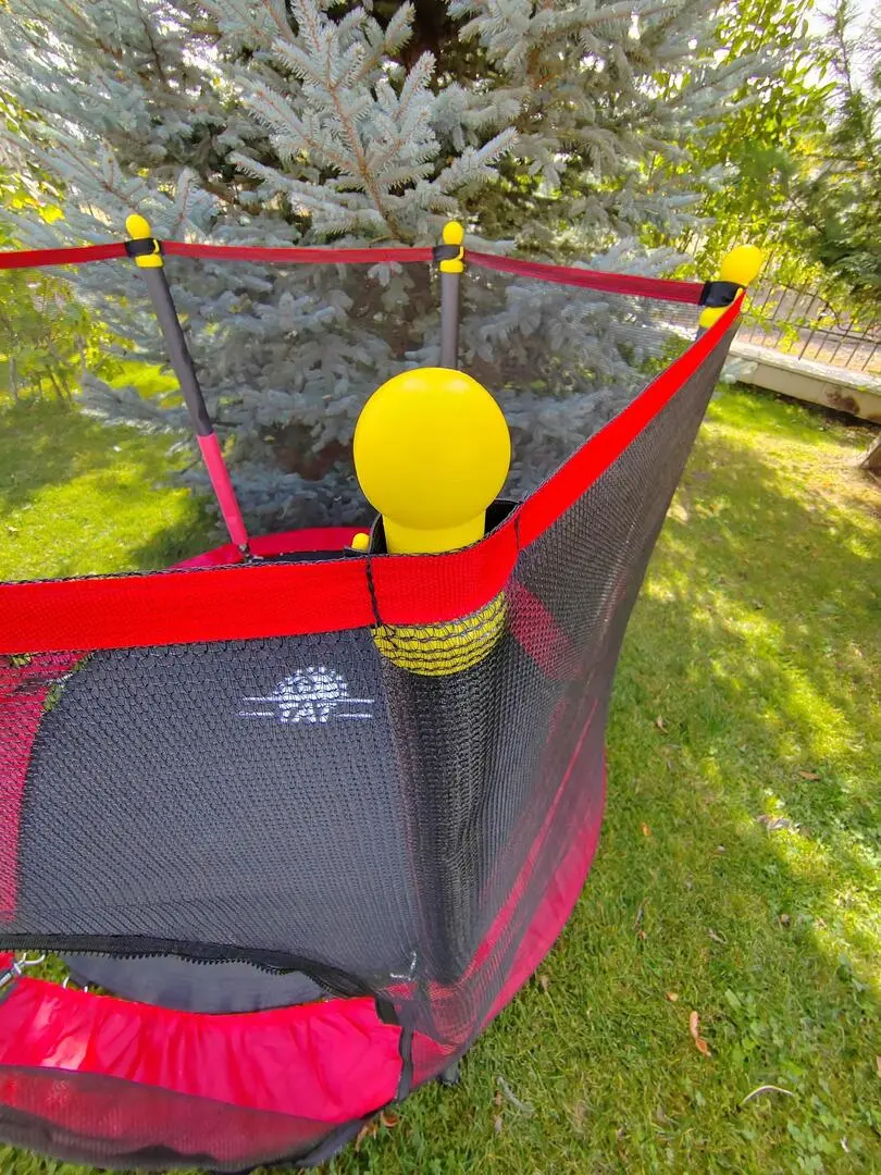Trambulina cu plasa de protectie Tat KJ140 (Red/Black)