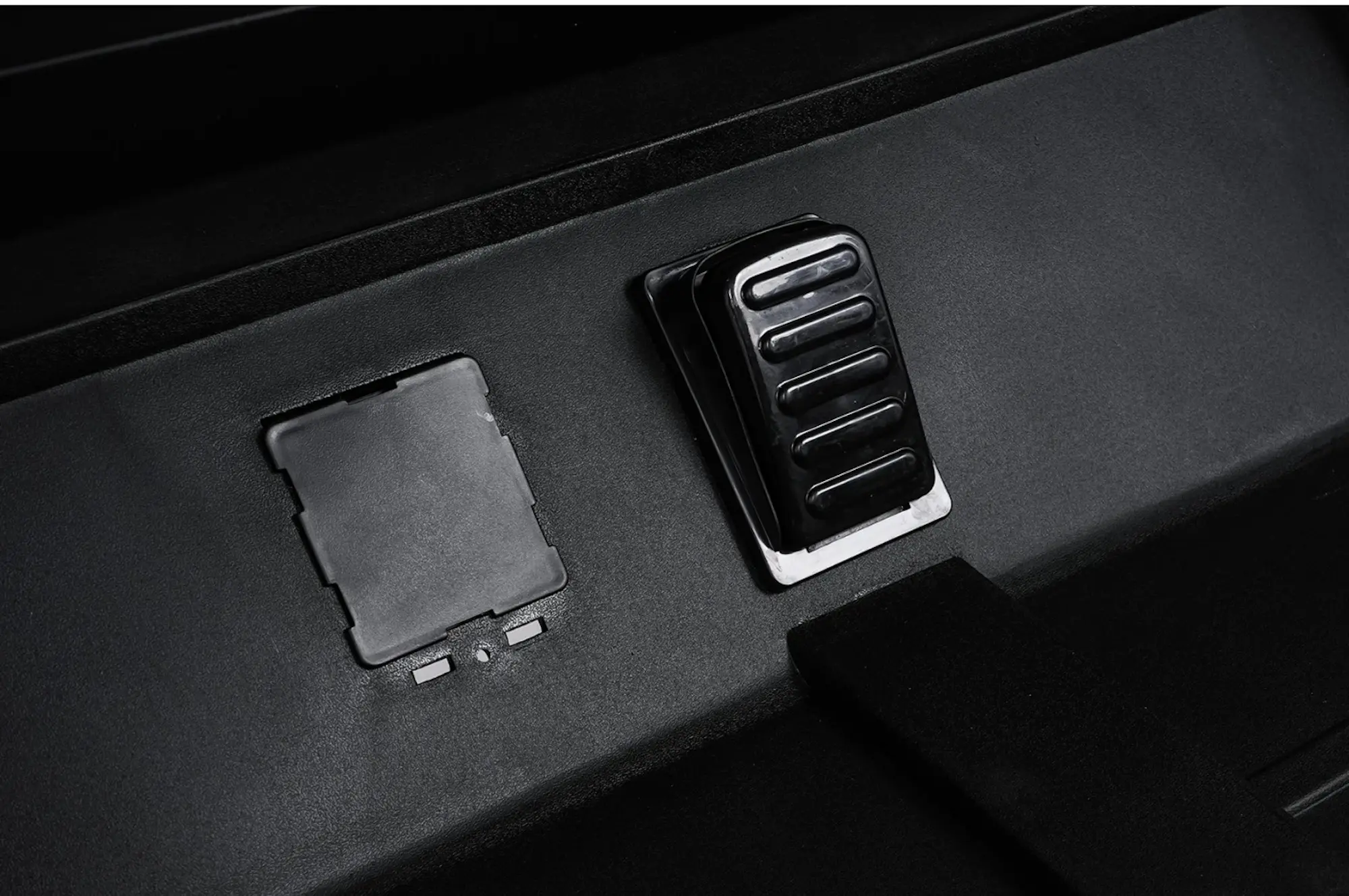 Masinuta electrica Arctic Cat Wildcat XX (Yellow)