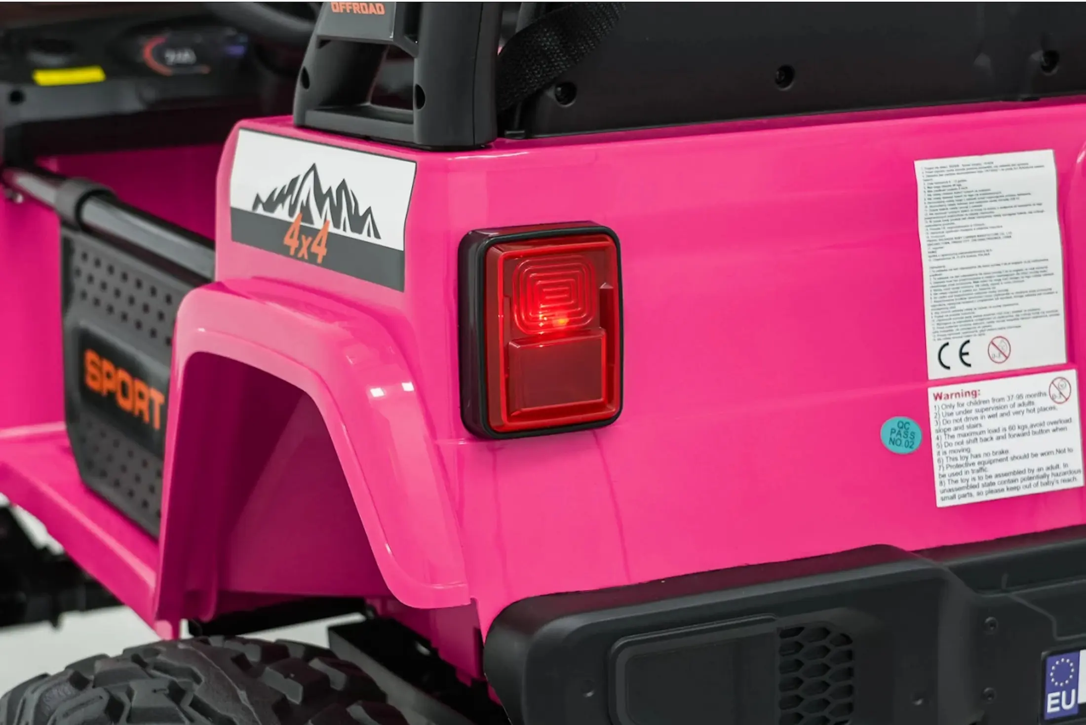 Masinuta electrica Ramiz Extreme Sport 4x4 (Pink)