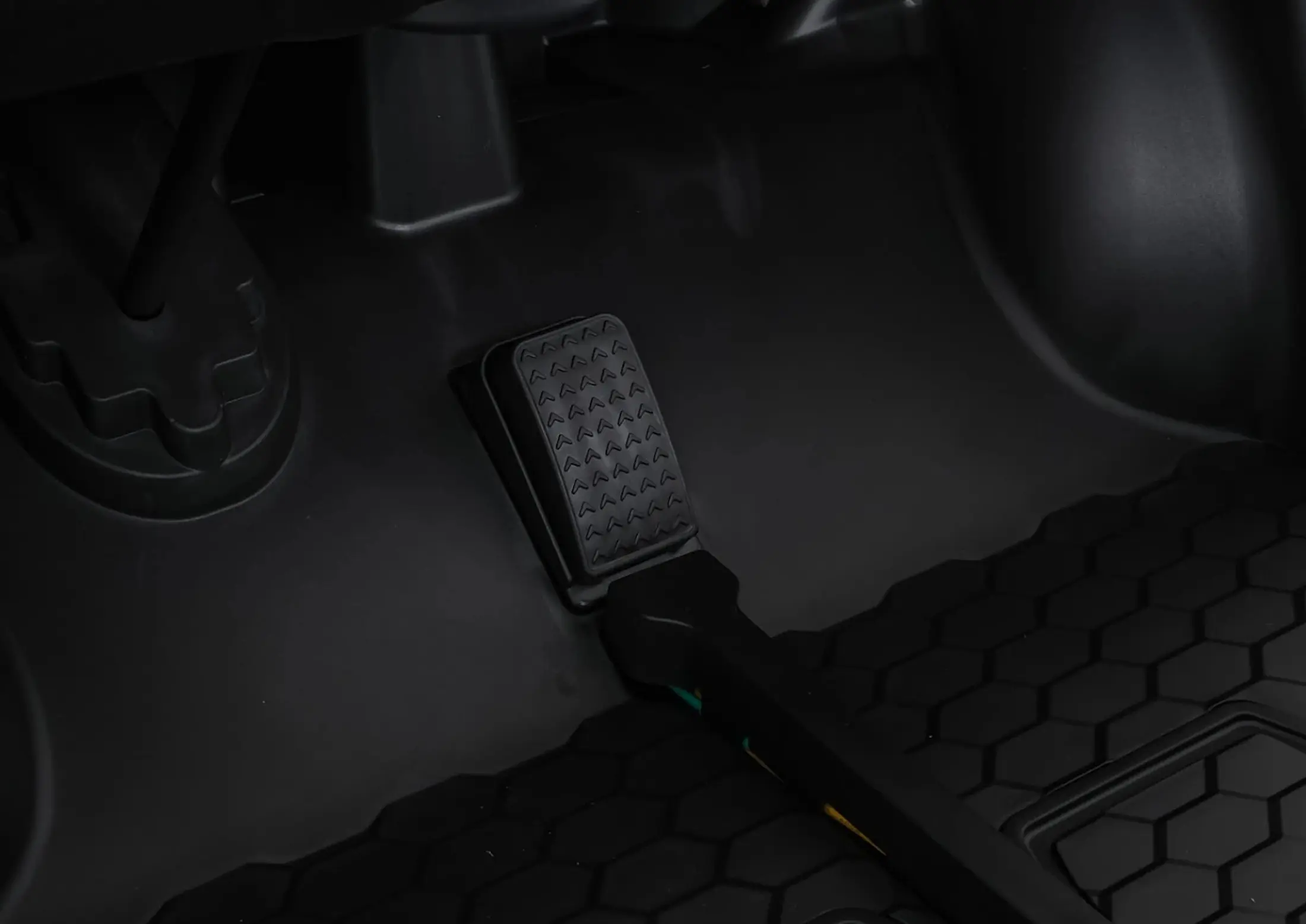 Masinuta electrica Ramiz Passion 4x4 (Red)