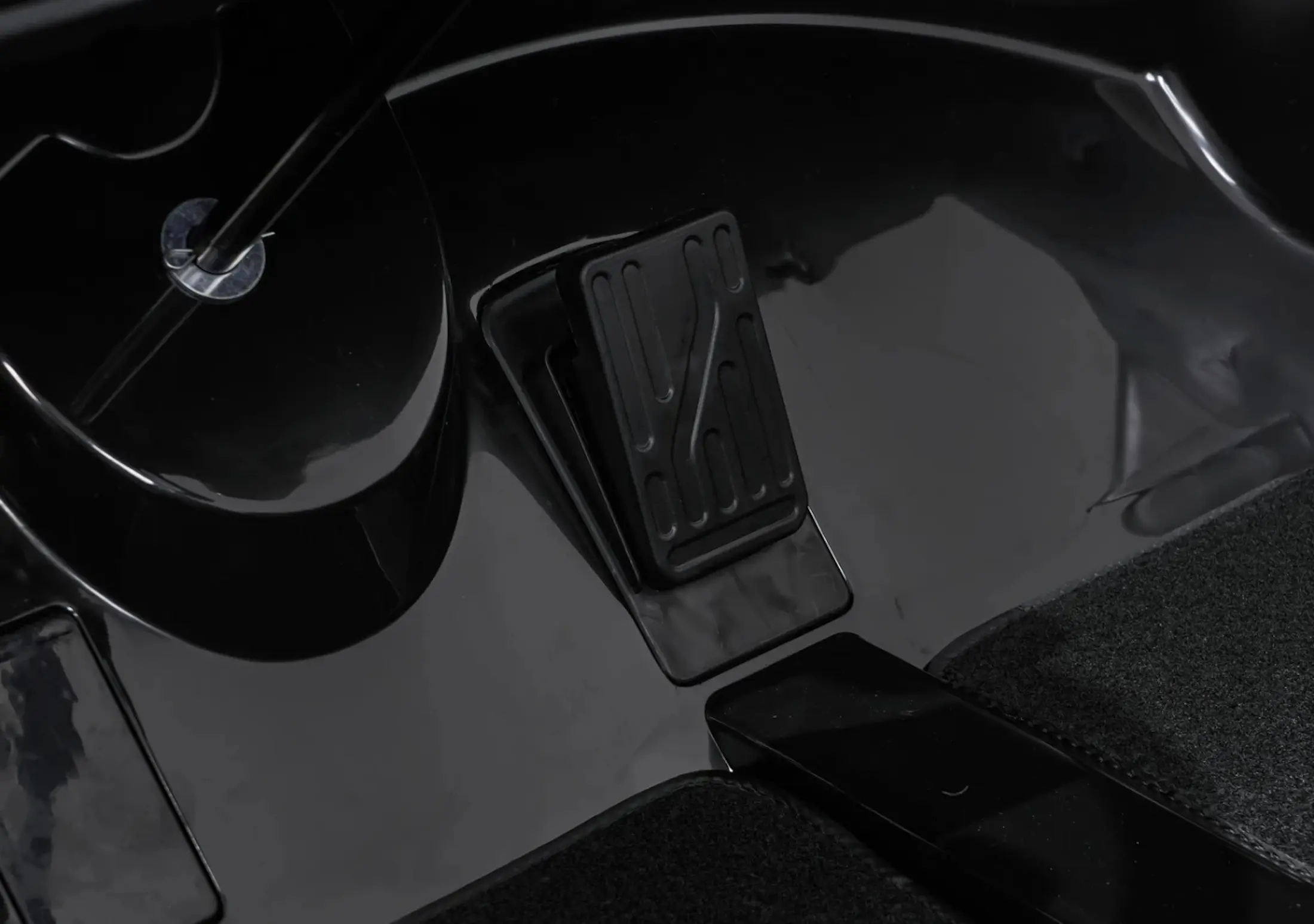 Masinuta electrica Ramiz Porsche 911 GT3 MP4 (Black)