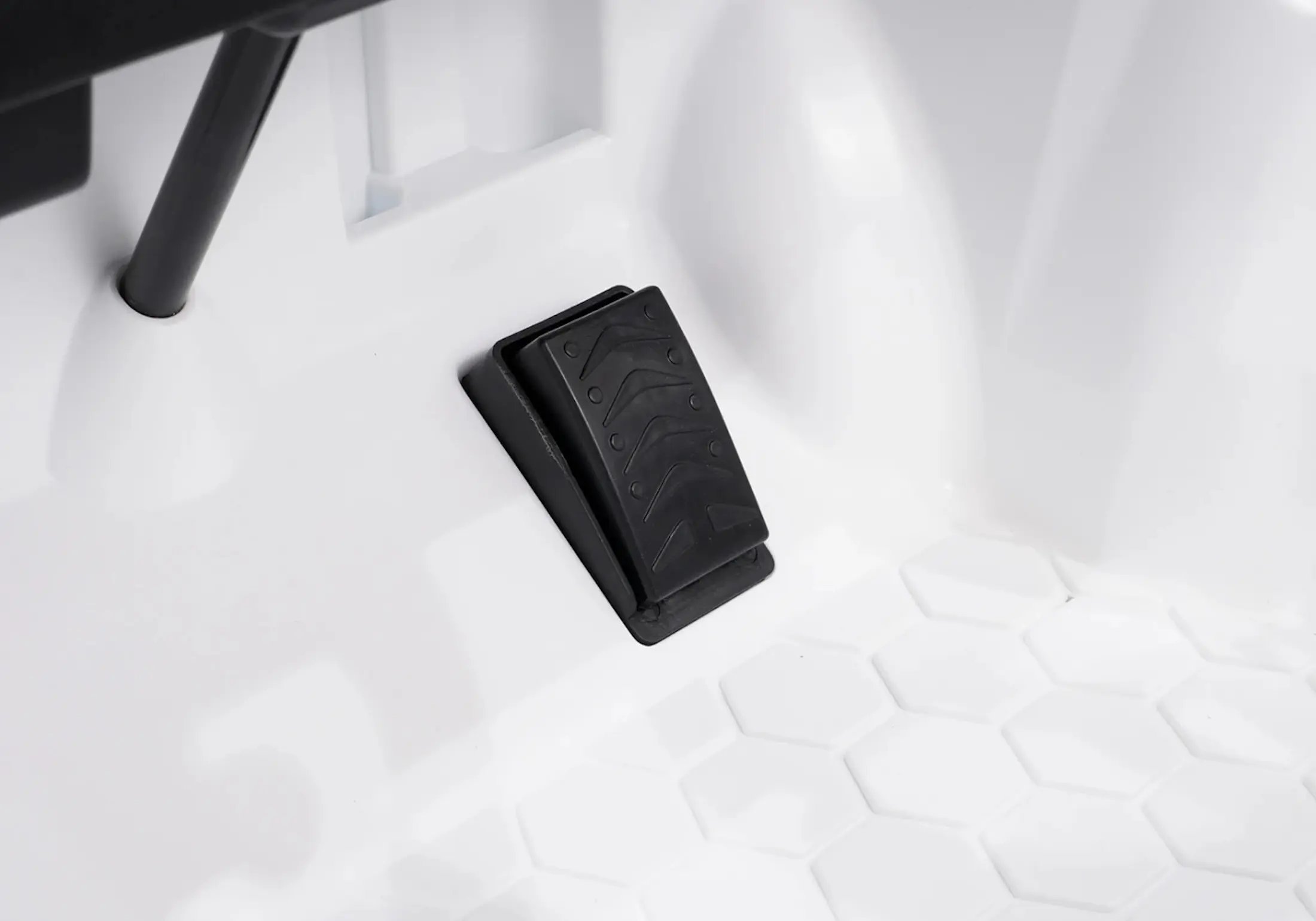 Masinuta electrica Ramiz Porsche Cayenne (White)