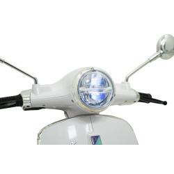 Scuter electric Vespa Roma (White) Thumb