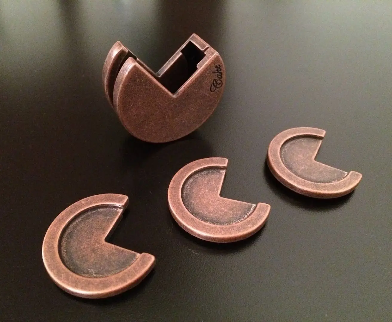 Головоломка Hanayama Huzzle Cast cake - 4