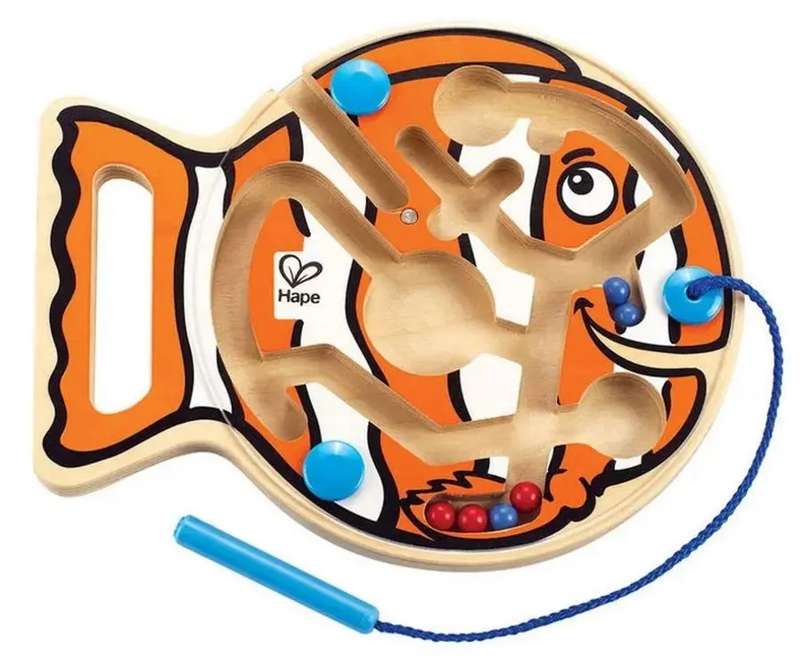 Labirint magnetic Hape Go-Fish-Go E1700 (Natural/Orange)