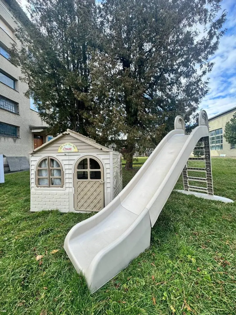 Casuta pentru joaca Doloni 02550/2 (Beige/Brown)