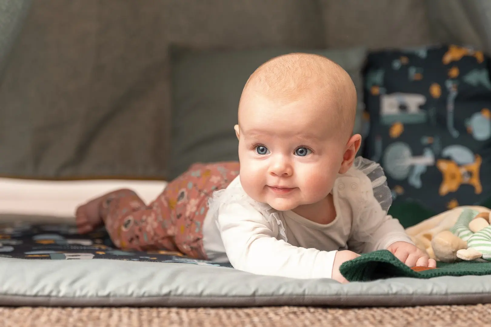 Cort de joaca Sensillo Tipi Meadow (Green)