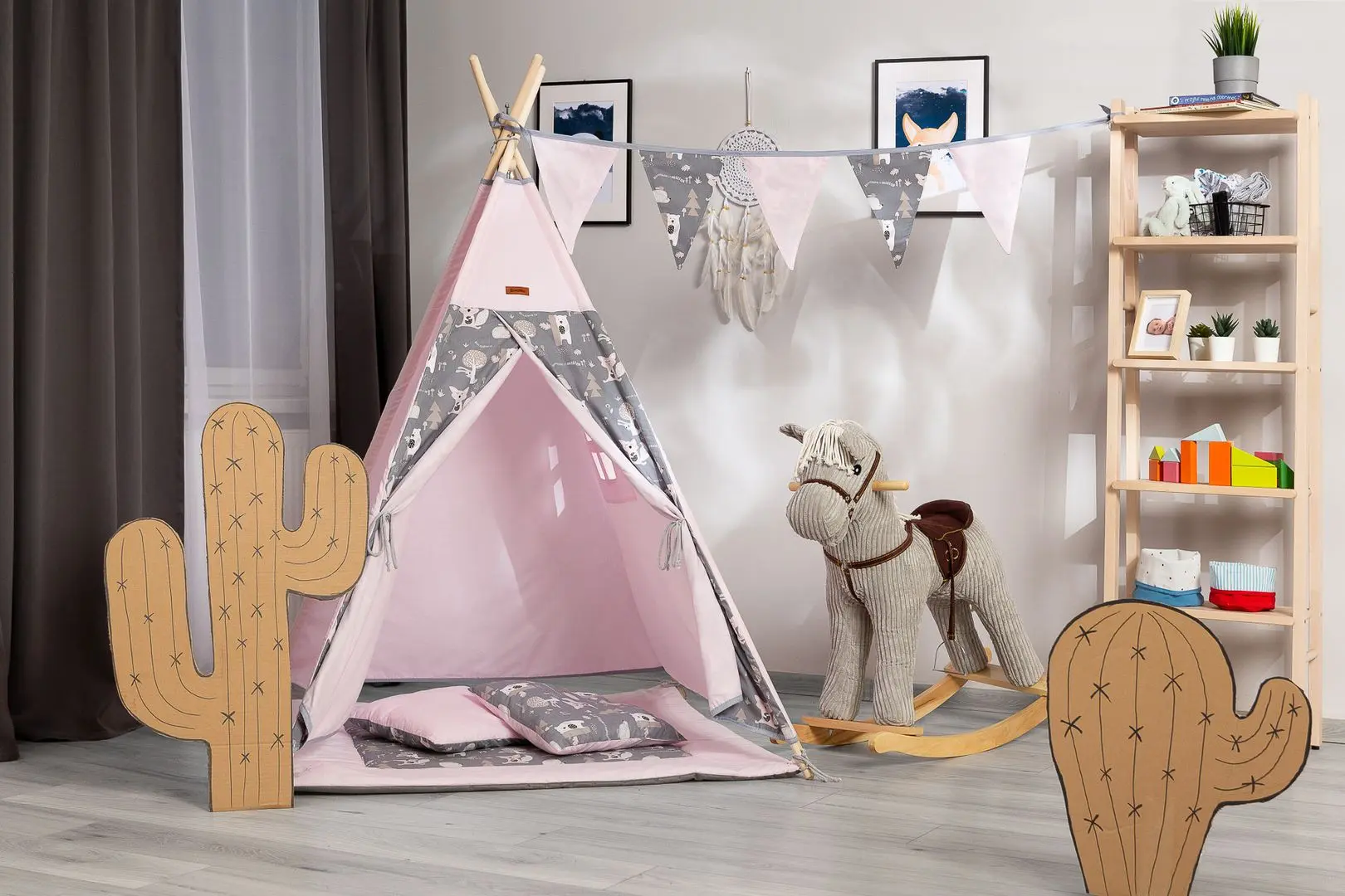 Cort pentru copii Sensillo Teepee Tent (Pink)