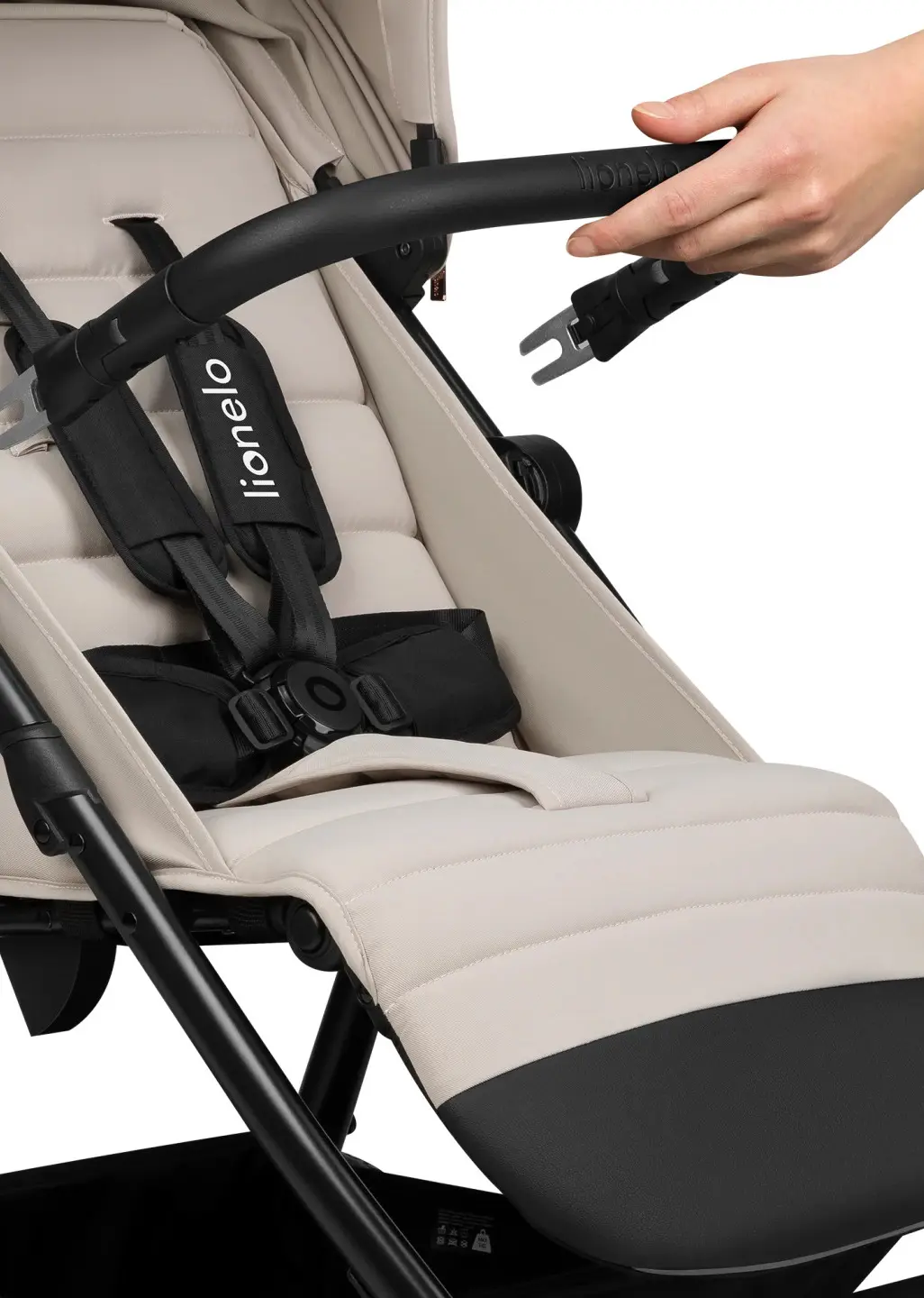 Carucior de plimbare Lionelo Iva (Beige Sand)