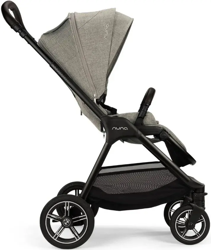 Carucior de plimbare Nuna BMW TRIV Next (Graphene)