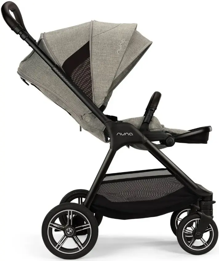 Carucior de plimbare Nuna BMW TRIV Next (Graphene)