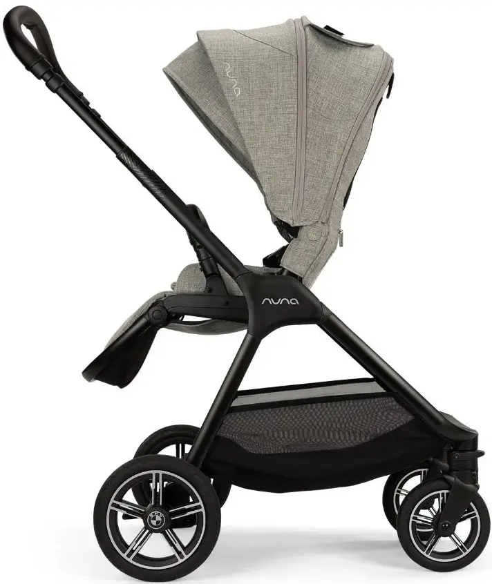 Carucior de plimbare Nuna BMW TRIV Next (Graphene)