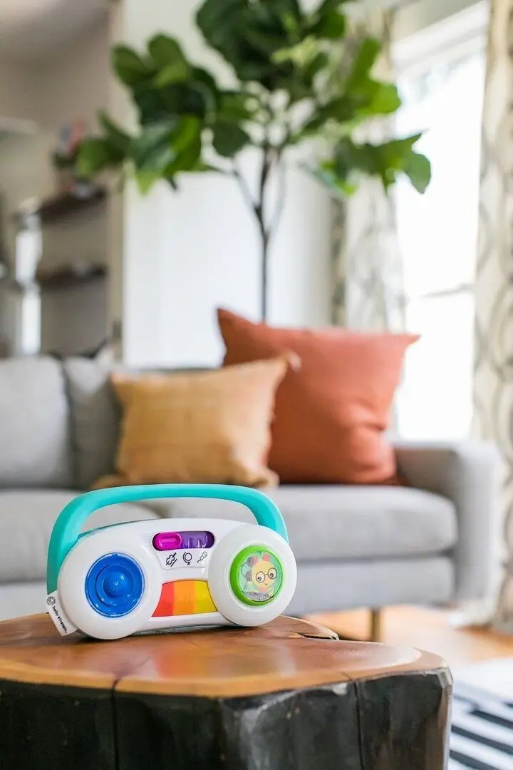 Jucarie muzicala Baby Einstein Casetofonul Fermecat