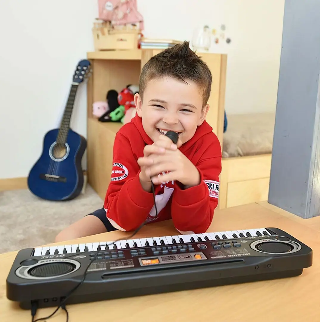 Sintetizator pentru copii MQ 6106 (Black)