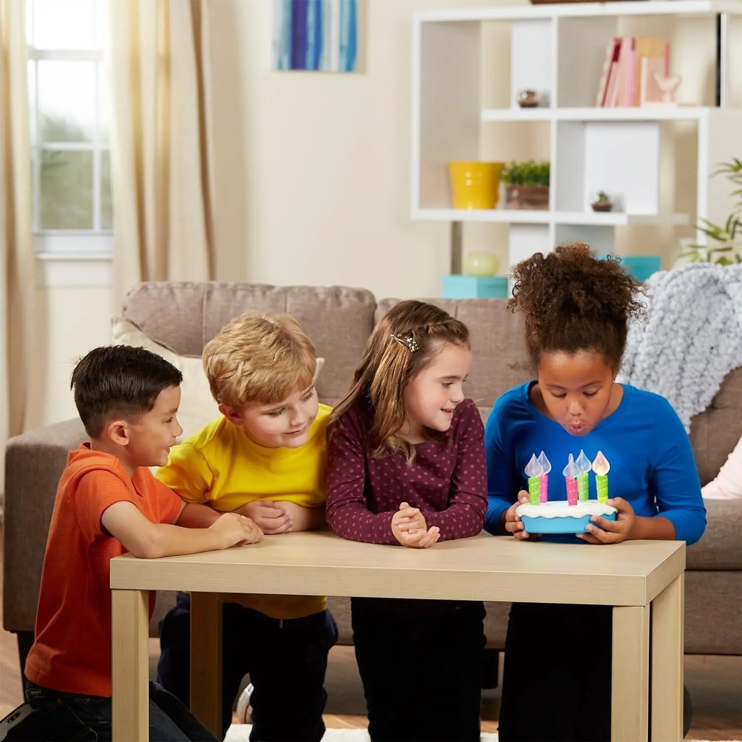 Joc de masa Hasbro Birthday Blowout