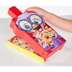 Настольная игра Tomy Greedy Granny in a Spin Thumb