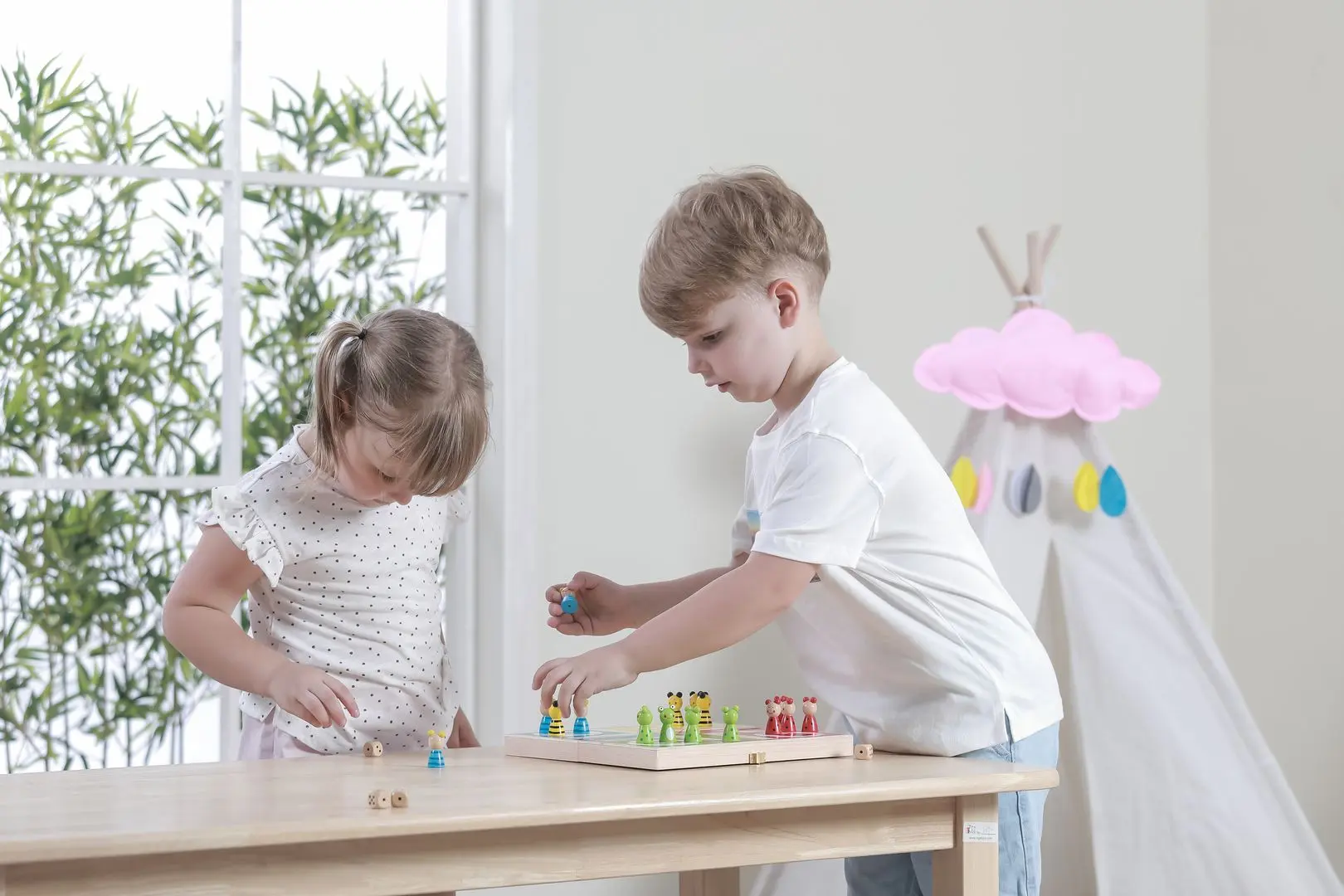 Настольная игра Viga Toys Ludo 50064 (Multicolor)